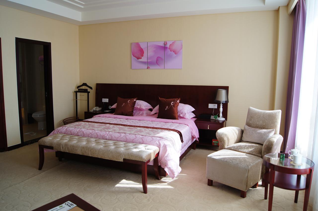 Fuxing Oriental Boutique Hotel Chifeng Δωμάτιο φωτογραφία