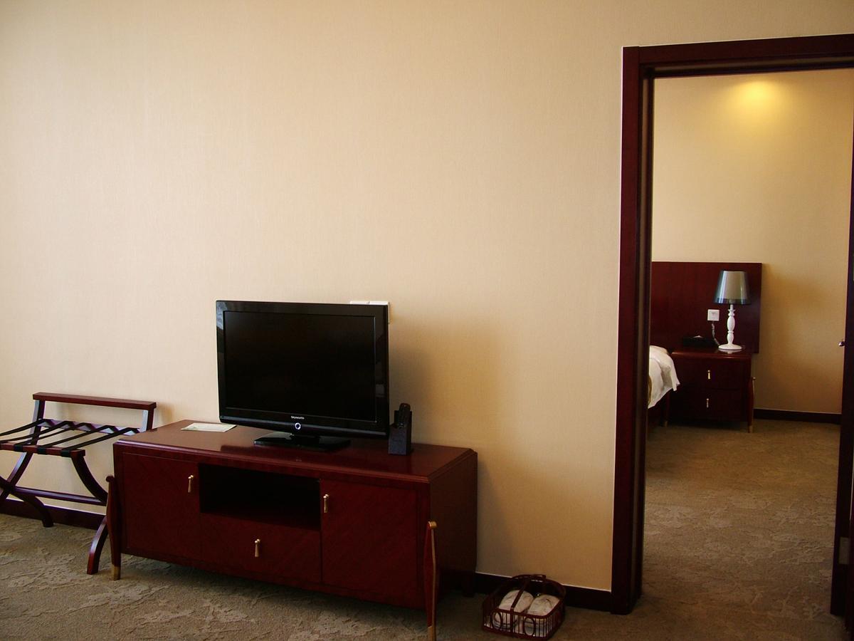 Fuxing Oriental Boutique Hotel Chifeng Δωμάτιο φωτογραφία
