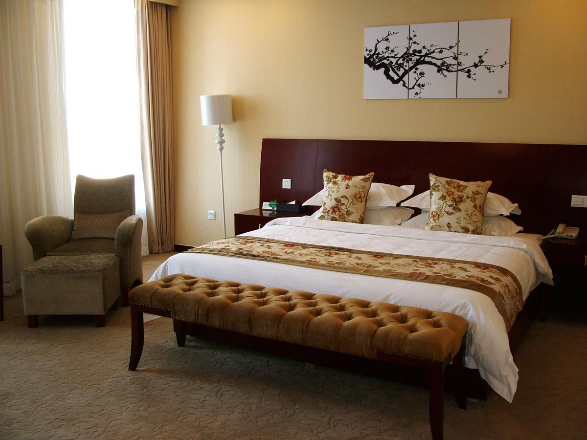 Fuxing Oriental Boutique Hotel Chifeng Δωμάτιο φωτογραφία