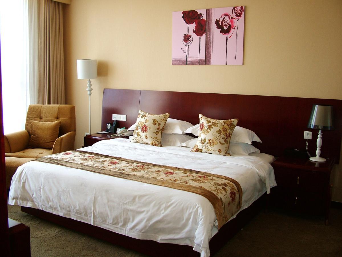 Fuxing Oriental Boutique Hotel Chifeng Δωμάτιο φωτογραφία